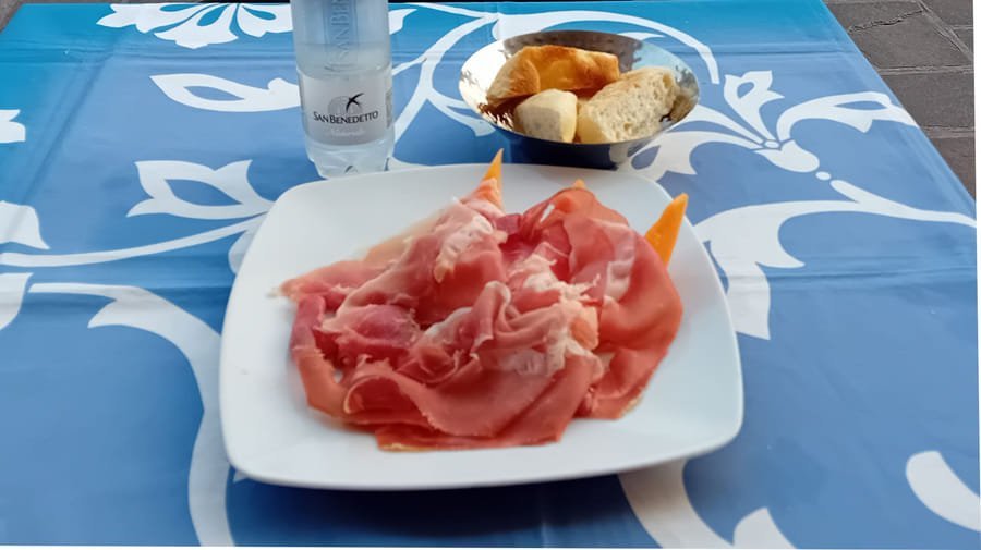 Prosciutto E Melone