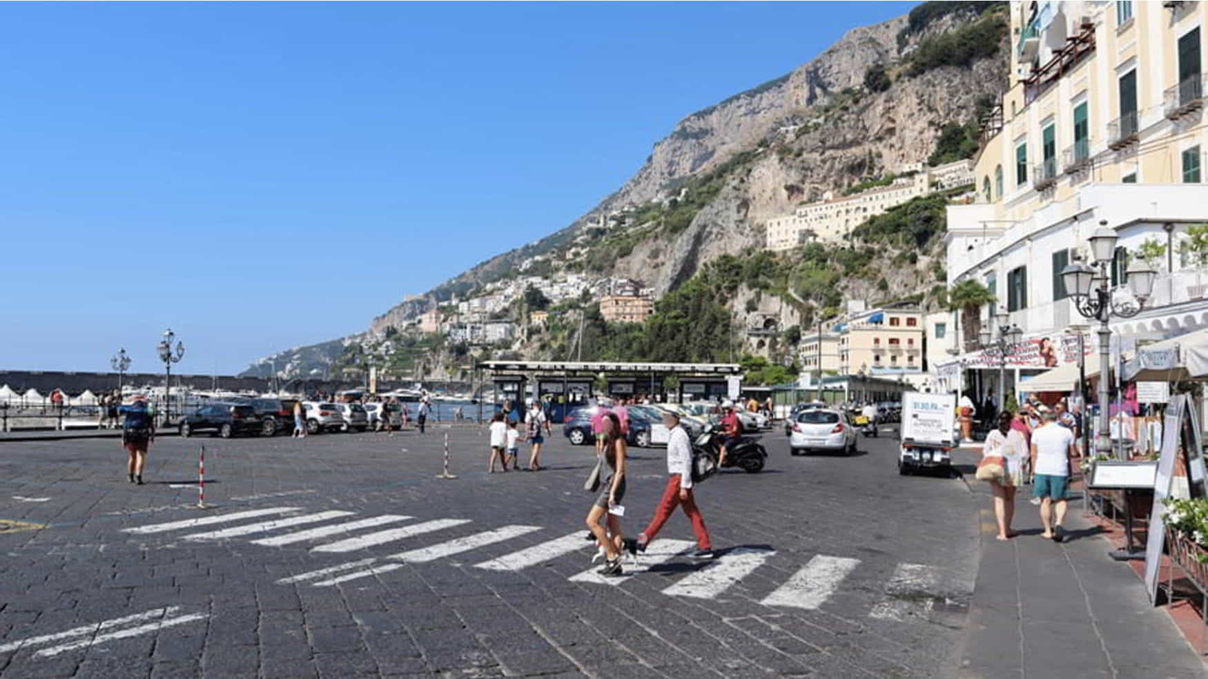 Photo 12, Photo taken on walk along Lungolago Cesare Battisti, Desenzano del Garda, Italy (September 2019)