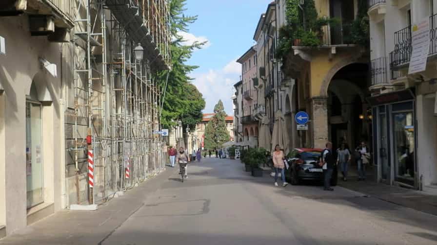 Photo 39, Corso Andrea Palladio, 36100 Vicenza, Italy (October 2018) Photo 8, Photos taken in Parrocchia S. Francesco in Acqui Terme, Italy May 2022
