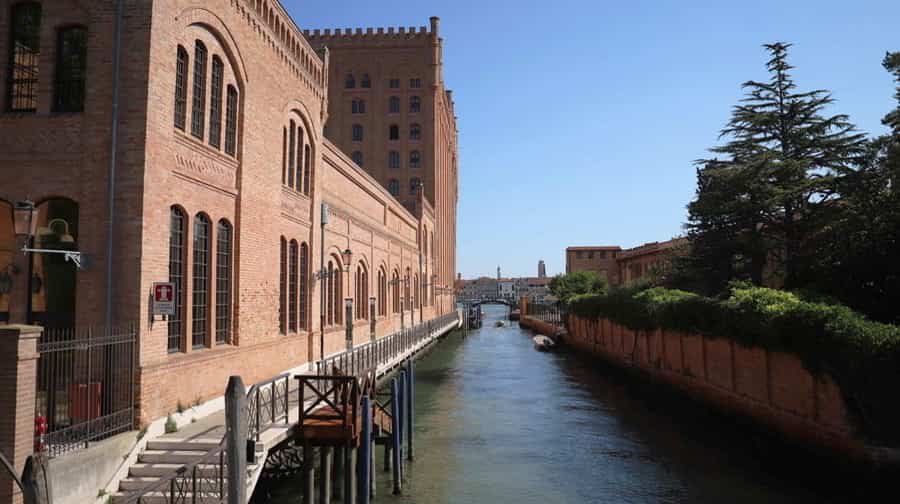Photo 2, Fondamenta de le Convertite, 30133 Venezia VE, Italy July 2022 Photo 8, Photos taken in Parrocchia S. Francesco in Acqui Terme, Italy May 2022