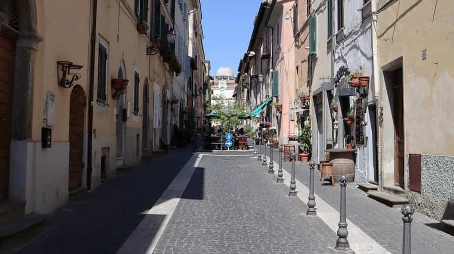 Photo 22, Corso della Repubblica, 00073 Castel Gandolfo, Italy (September 2019) Photo 8, Photos taken in Parrocchia S. Francesco in Acqui Terme, Italy May 2022