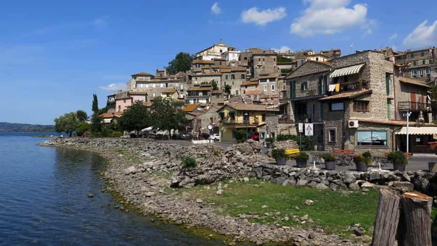 Photo 24, Piazza del Molo, 00061 Anguillara Sabazia, Italy (September 2018) Photo 8, Photos taken in Parrocchia S. Francesco in Acqui Terme, Italy May 2022