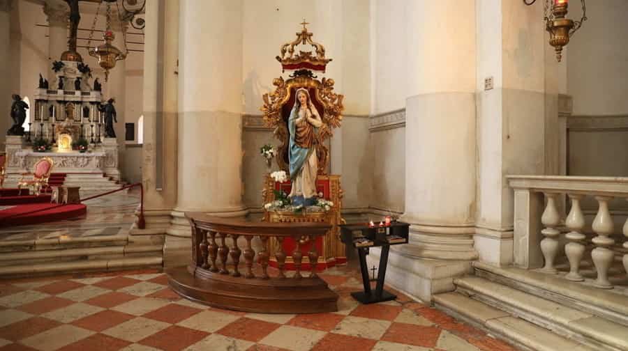 Photo 26, Chiesa del Santissimo Redentore, Campo del Santissimo Redentore, 30133 Venezia VE, Italy July 2022 Photo 8, Photos taken in Parrocchia S. Francesco in Acqui Terme, Italy May 2022