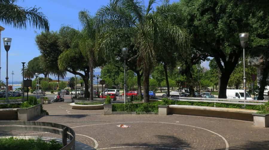 Photo 32, Piazza Papa Giovanni XXIII, 80053 Castellammare di Stabia, Italy May 2018) Photo 8, Photos taken in Parrocchia S. Francesco in Acqui Terme, Italy May 2022