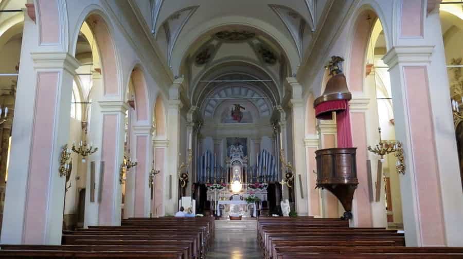 Photo 43, Parrocchia di S. Maria Assunta, Corso Italia, 37016 Garda, Italy (April 2018) Photo 8, Photos taken in Parrocchia S. Francesco in Acqui Terme, Italy May 2022