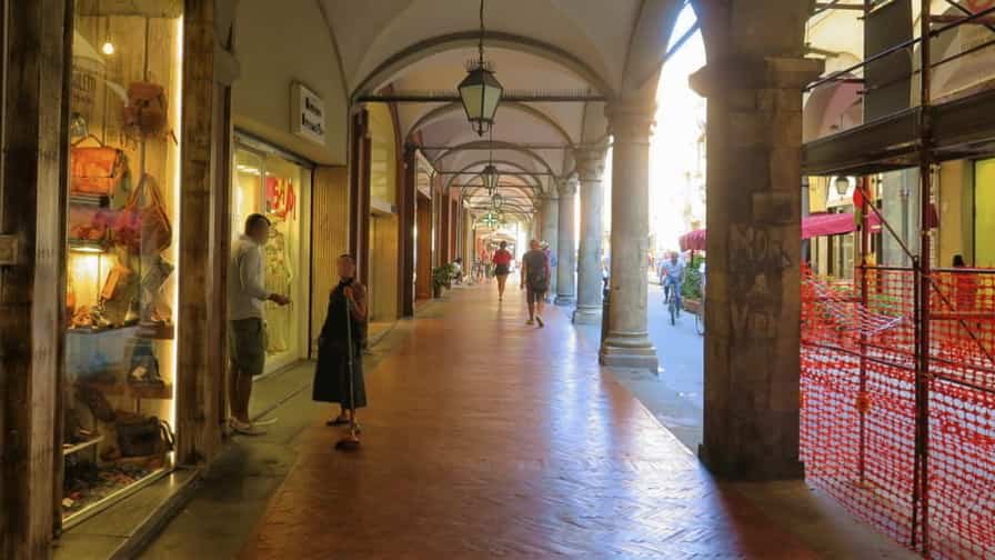 Photo 44, Borgo Stretto, 56100 Pisa, Italy (August 2018) Photo 8, Photos taken in Parrocchia S. Francesco in Acqui Terme, Italy May 2022