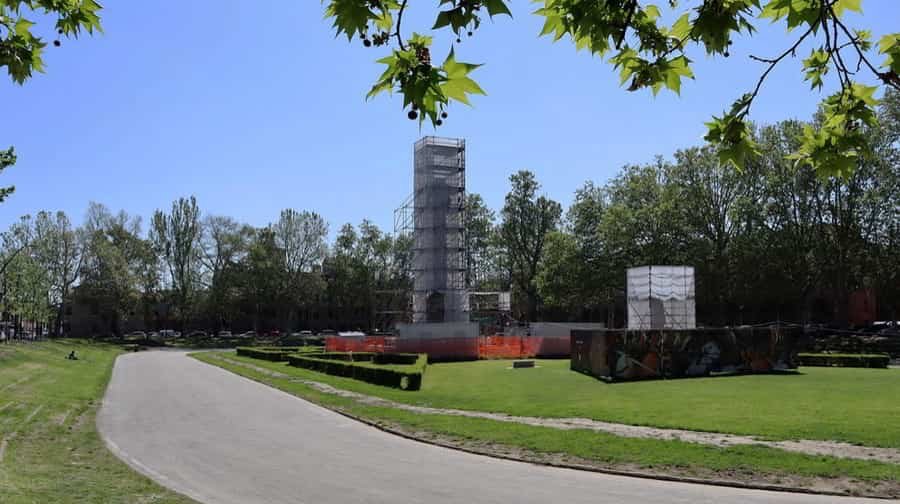 Photo 45, Piazza Ariostea, 44121 Ferrara, Italy (May 2019)