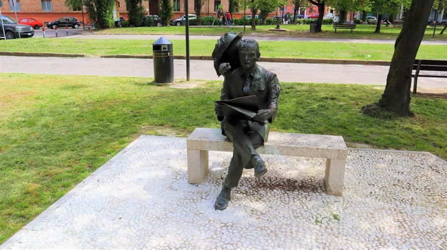 Photo 5, Piazza XXIV Maggio, 44122 Ferrara, Italy (May 2019)