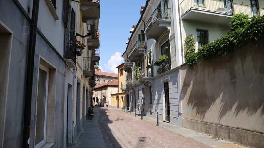 Photo 5, Via Pietrino Belli, 12051 Alba CN, Italy May 2022