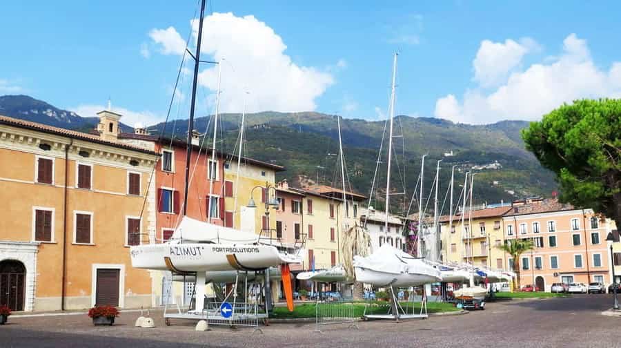 Photo 7, Piazza Nazario Sauro, 25084 Gargnano, Italy (October 2018) Photo 8, Photos taken in Parrocchia S. Francesco in Acqui Terme, Italy May 2022