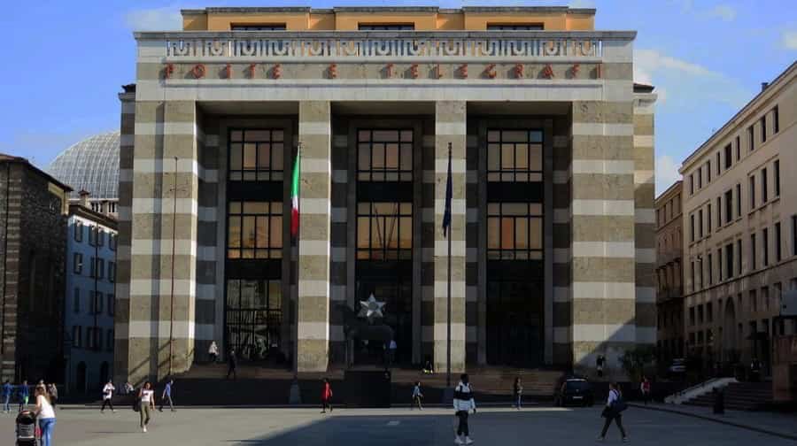 Photo 8, Piazza della Vittoria, 25121 Brescia, Italy (April 2018) Photo 8, Photos taken in Parrocchia S. Francesco in Acqui Terme, Italy May 2022